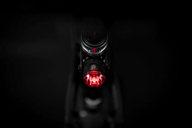 E-ONE SIXTY 700 MATT TITAN/BLACK S 41.5CM